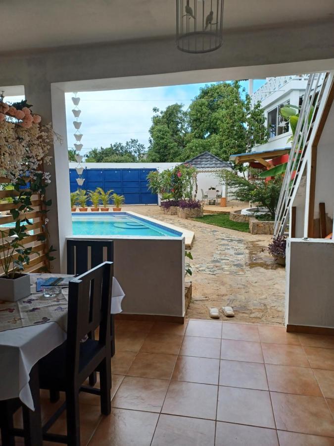 Dona Mayra Aparta Hotel Las Terrenas Eksteriør bilde